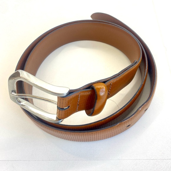 Johnston & Murphy Micro Perf Leather Belt Perforated Brown size 40 Made in Italy - Picture 6 of 17